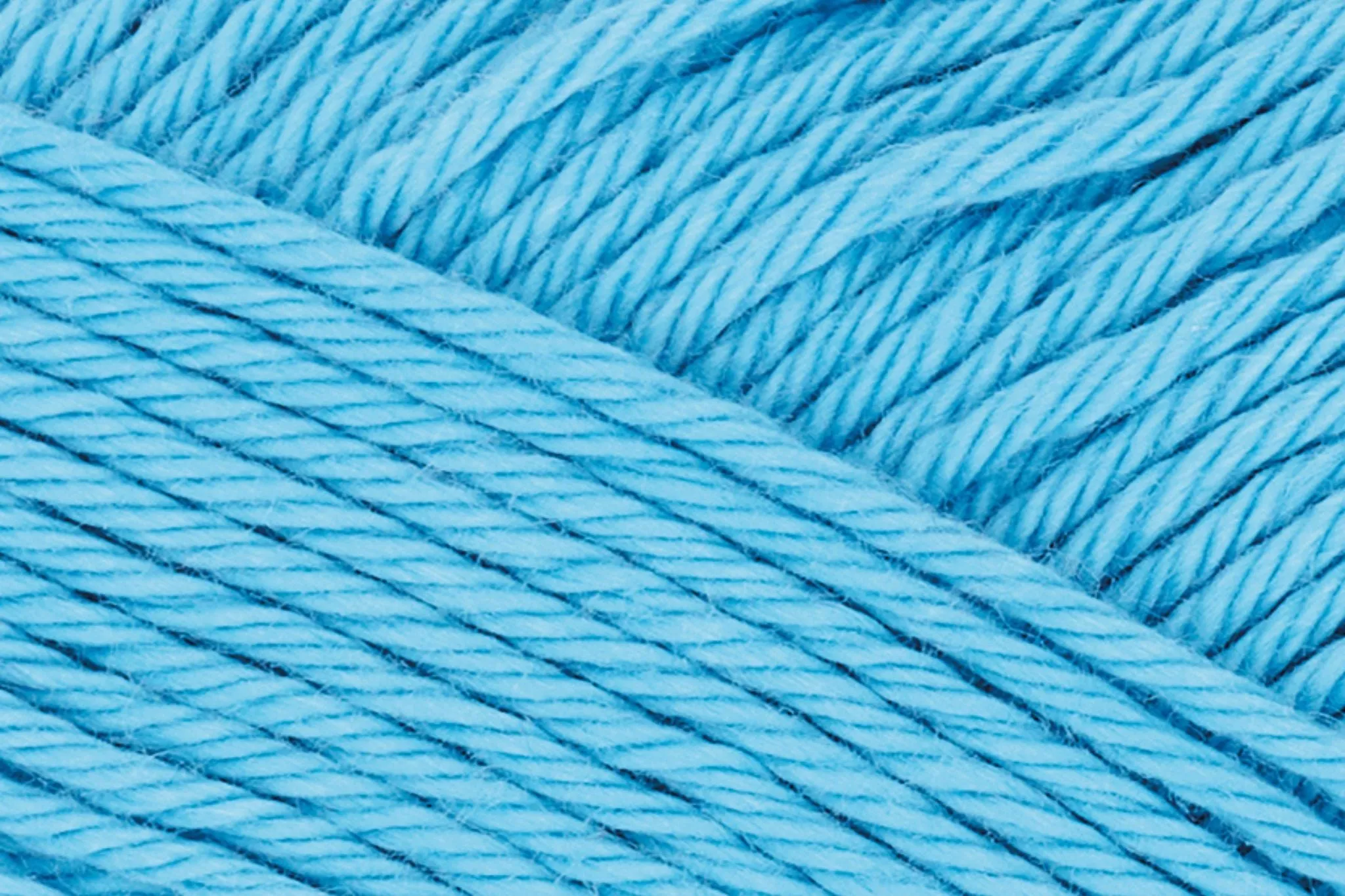 Aqua-483
