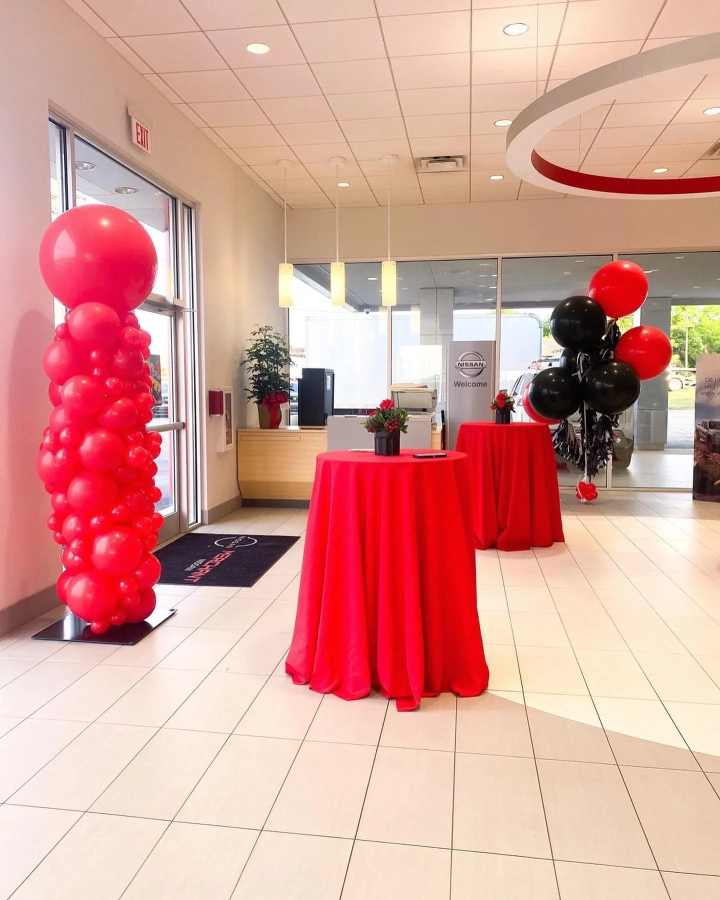 Balloon Column