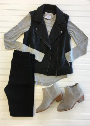 Cupcakes and Cashmere - Bailey Vest Black