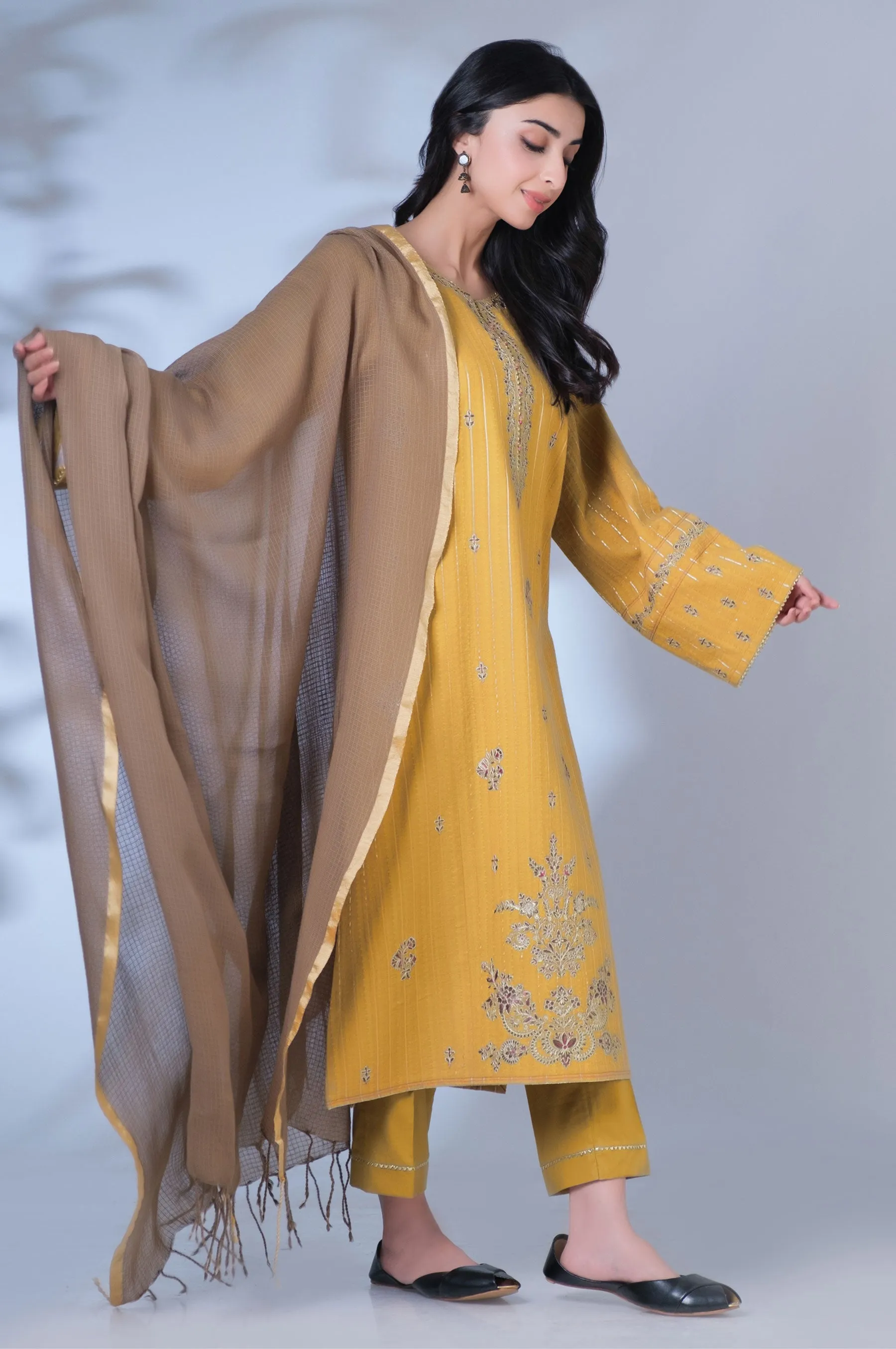 Unstitched 3 Piece Embroidered Maysuri Jacquard Suit